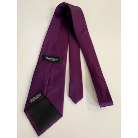 Van Heusen 100% Silk Men's Neck Tie Vibrant Purple JL - Picture 3 of 9